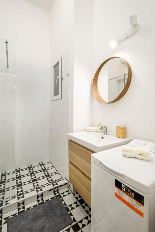 Stylish Yellow Suite In The Heart Of Budapest Exteriör bild